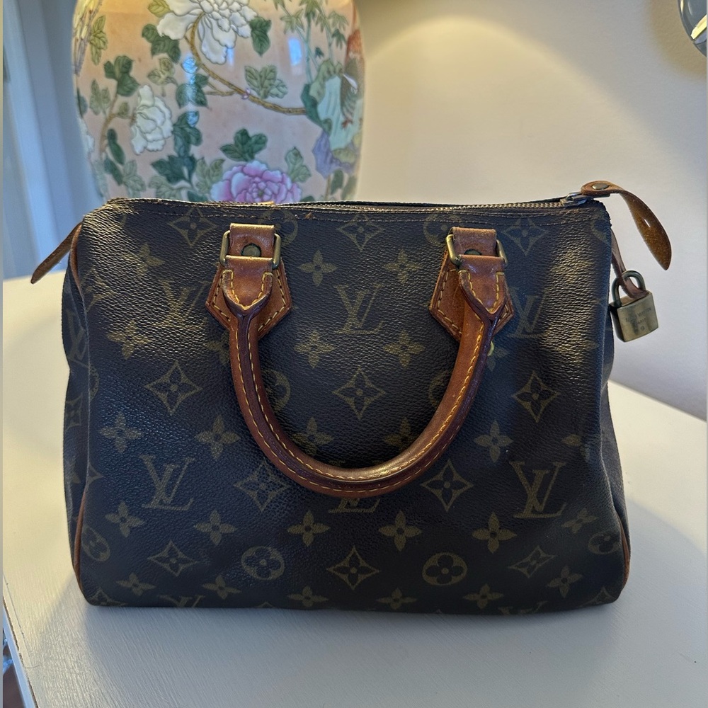 Vintage Louis Vuitton Speedy